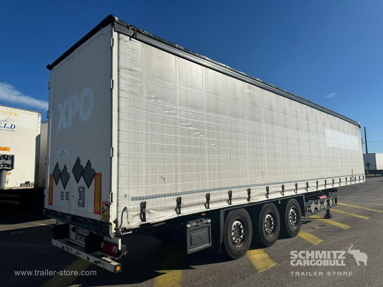 SCHMITZ Curtainsider Standard - Plachtový návěs: obrázek 4 SCHMITZ Curtainsider Standard - Plachtový návěs: obrázek 4