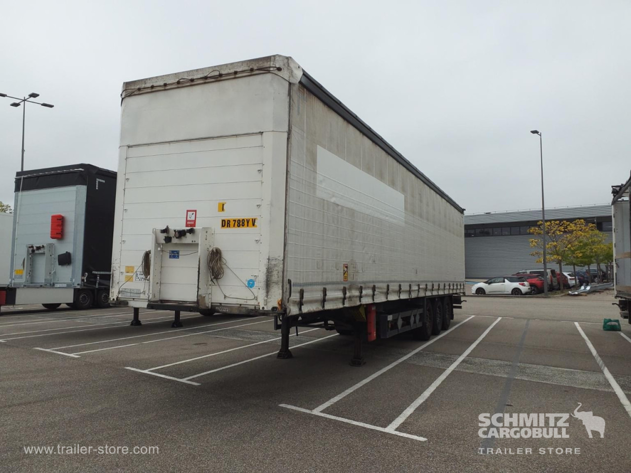 SCHMITZ Curtainsider Standard - Plachtový návěs: obrázek 5 SCHMITZ Curtainsider Standard - Plachtový návěs: obrázek 5