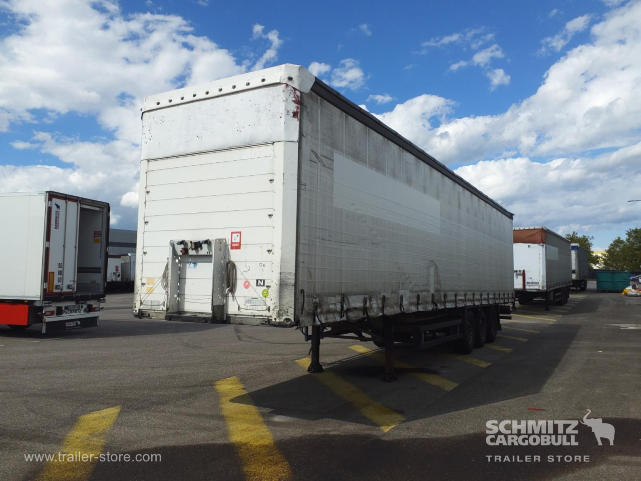 SCHMITZ Curtainsider Standard - Plachtový návěs: obrázek 5 SCHMITZ Curtainsider Standard - Plachtový návěs: obrázek 5