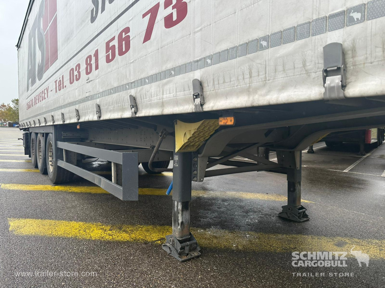 SCHMITZ Curtainsider Standard - Plachtový návěs: obrázek 2 SCHMITZ Curtainsider Standard - Plachtový návěs: obrázek 2