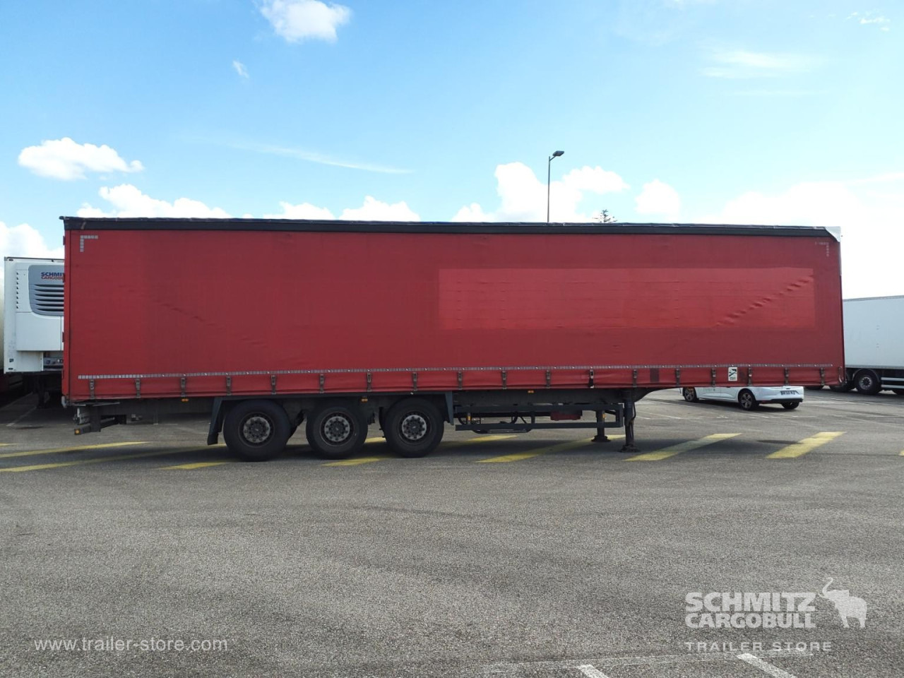 SCHMITZ Curtainsider Standard - Plachtový návěs: obrázek 2 SCHMITZ Curtainsider Standard - Plachtový návěs: obrázek 2