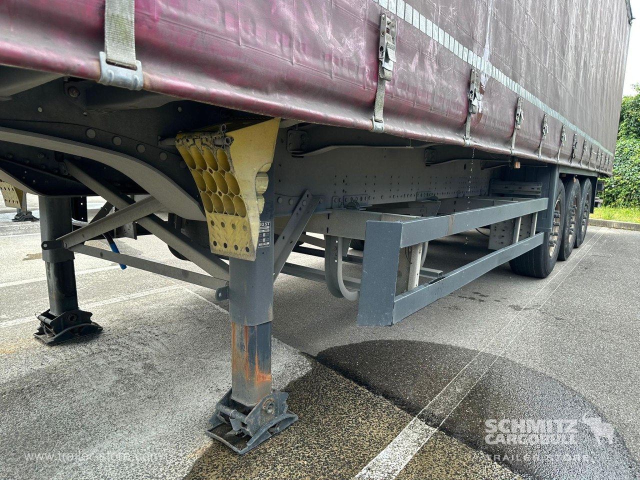 SCHMITZ Curtainsider Standard Taillift - Plachtový návěs: obrázek 2 SCHMITZ Curtainsider Standard Taillift - Plachtový návěs: obrázek 2