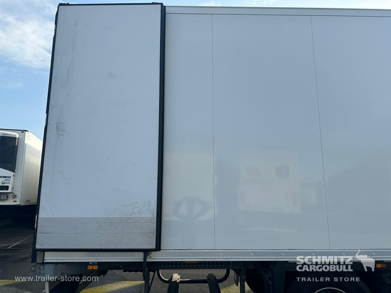 SCHMITZ Reefer Standard - Izotermický návěs: obrázek 4 SCHMITZ Reefer Standard - Izotermický návěs: obrázek 4