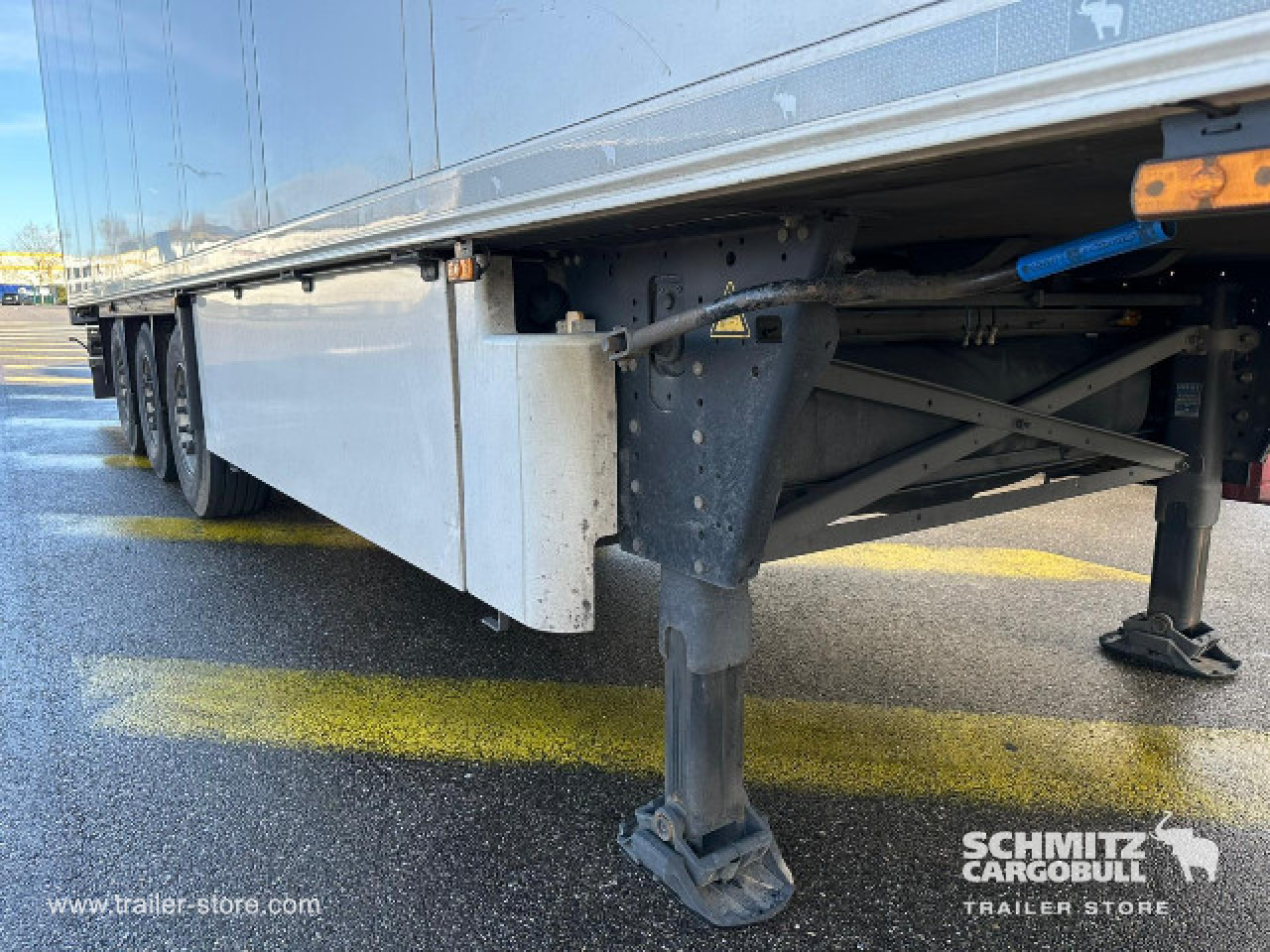SCHMITZ Reefer Standard - Izotermický návěs: obrázek 3 SCHMITZ Reefer Standard - Izotermický návěs: obrázek 3