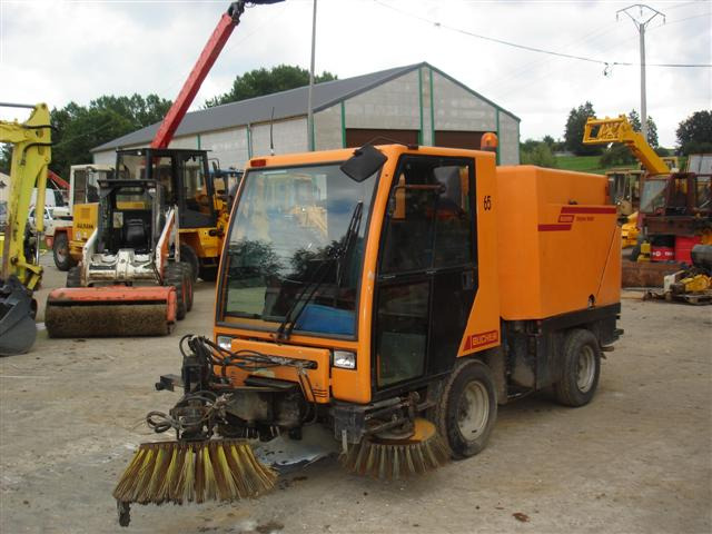 Bucher CITY CAT 2000 - Zametací vůz: obrázek 1 Bucher CITY CAT 2000 - Zametací vůz: obrázek 1
