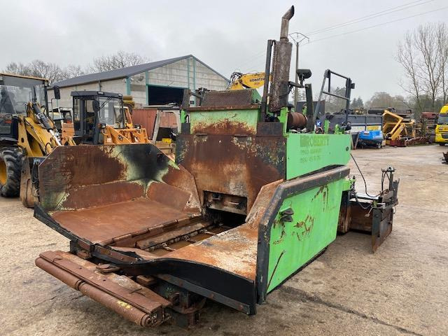 Demag Liba DF 60 C - Finišér: obrázek 1 Demag Liba DF 60 C - Finišér: obrázek 1