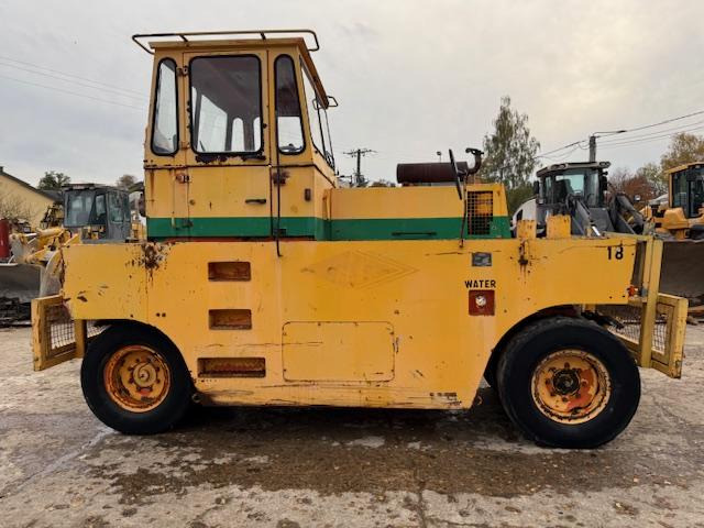 Pneumatikový válec Hamm GRW 15: obrázek 20