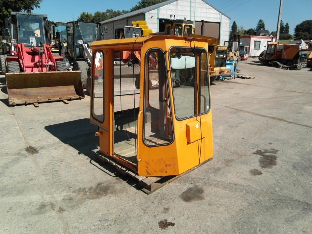 Kabine Zettelmeyer ZL 602 - Kabina a interiér pro Stavební technika: obrázek 3 Kabine Zettelmeyer ZL 602 - Kabina a interiér pro Stavební technika: obrázek 3