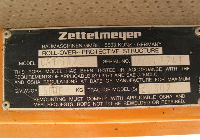 Kabine Zettelmeyer ZL 602 - Kabina a interiér pro Stavební technika: obrázek 5 Kabine Zettelmeyer ZL 602 - Kabina a interiér pro Stavební technika: obrázek 5