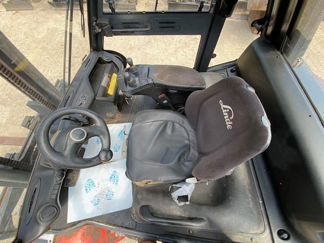 Dieselový vysokozdvižný vozík Linde H50 D-02: obrázek 7