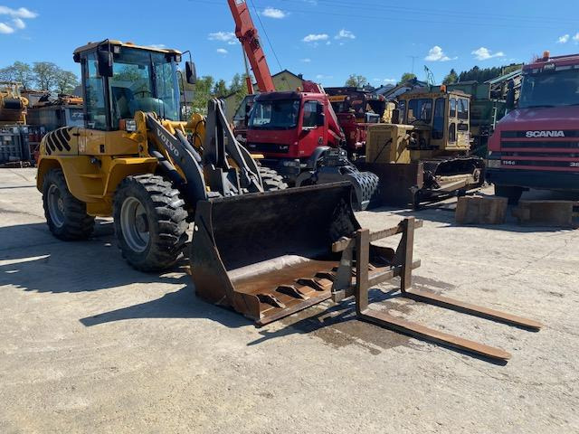 Volvo L 40 TP - Kolový nakladač: obrázek 2 Volvo L 40 TP - Kolový nakladač: obrázek 2