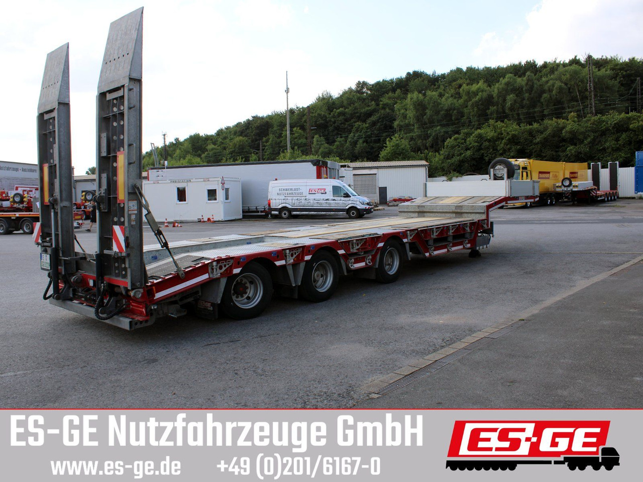 ES-GE 3-Achs-Satteltieflader, Radmulden - Podvalníkový návěs: obrázek 3 ES-GE 3-Achs-Satteltieflader, Radmulden - Podvalníkový návěs: obrázek 3