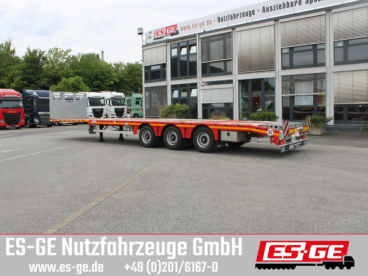 Faymonville MAX Trailer MAX200 Sattelanhänger Megatrailer - Návěs valník/ Plato: obrázek 1 Faymonville MAX Trailer MAX200 Sattelanhänger Megatrailer - Návěs valník/ Plato: obrázek 1