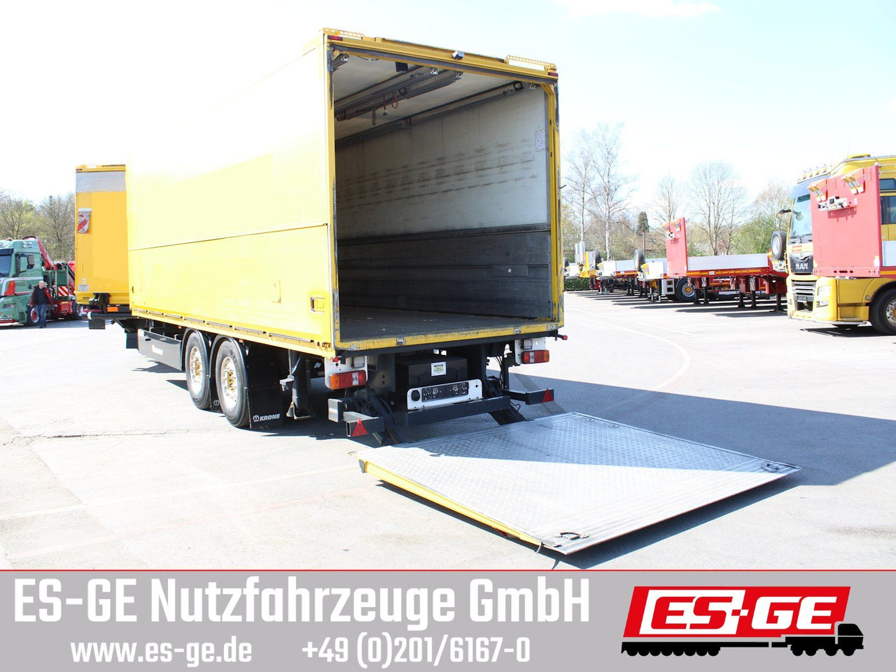 MAN 6x2 LKW mit Tandemanhänger - Přepravník nápojů: obrázek 4 MAN 6x2 LKW mit Tandemanhänger - Přepravník nápojů: obrázek 4