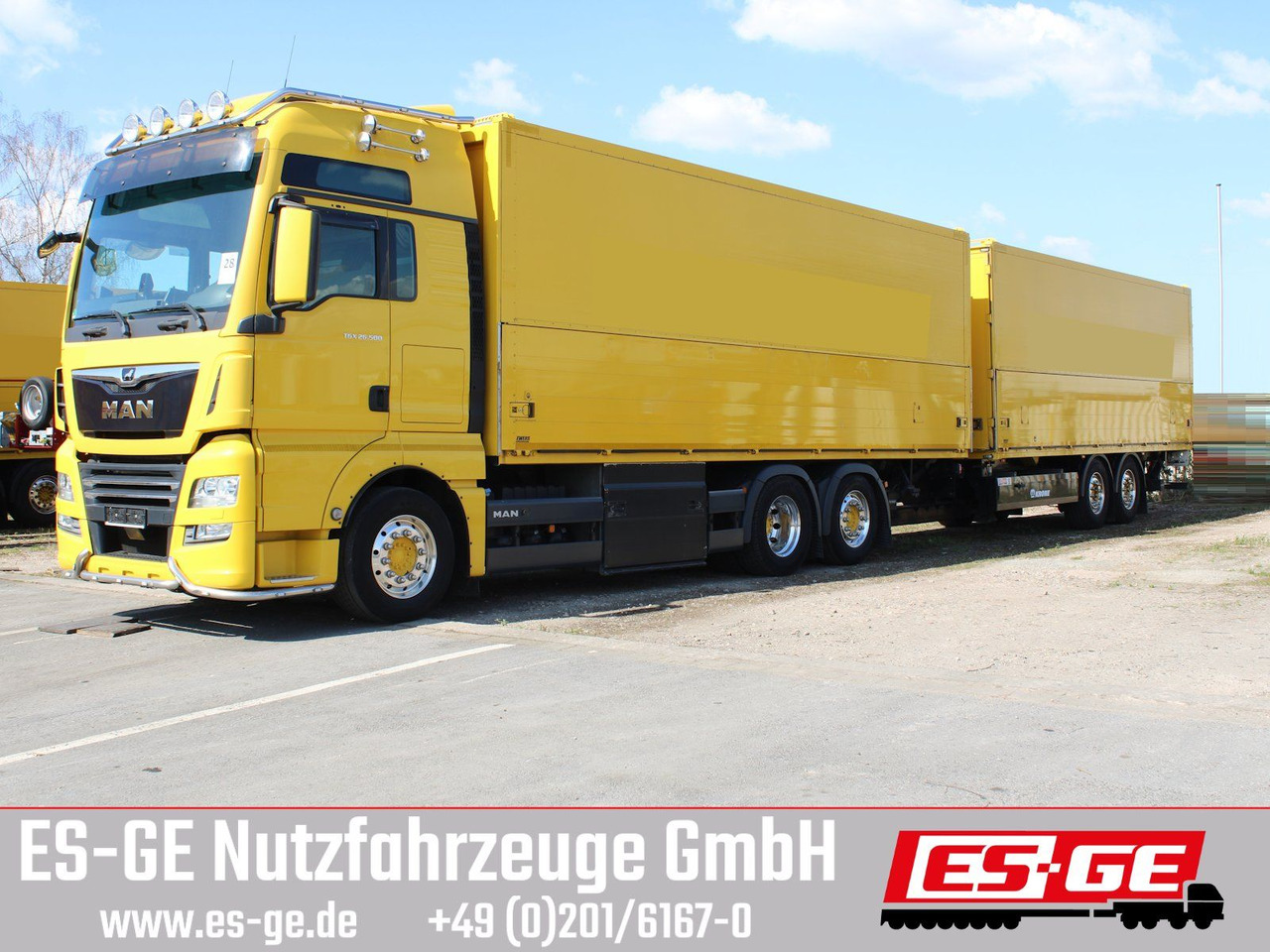 MAN 6x2 LKW mit Tandemanhänger - Přepravník nápojů: obrázek 2 MAN 6x2 LKW mit Tandemanhänger - Přepravník nápojů: obrázek 2