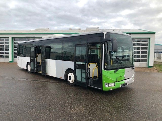 Iveco CROSSWAY LE LOW Entry - Městský autobus: obrázek 2 Iveco CROSSWAY LE LOW Entry - Městský autobus: obrázek 2