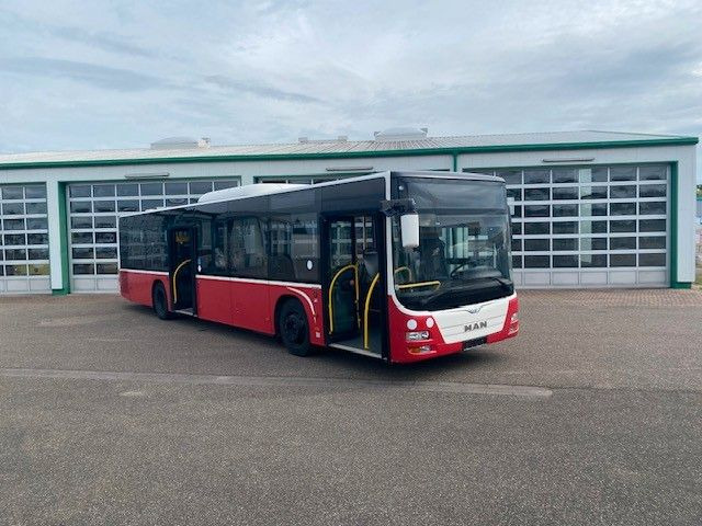 MAN A 21 Lions City KLIMA EURO 6 ZF EcoLife 2x - Městský autobus: obrázek 2 MAN A 21 Lions City KLIMA EURO 6 ZF EcoLife 2x - Městský autobus: obrázek 2