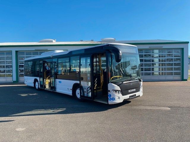 Scania Citywide LE Low Entry KLIMA KM NUR 202.000 - Městský autobus: obrázek 2 Scania Citywide LE Low Entry KLIMA KM NUR 202.000 - Městský autobus: obrázek 2
