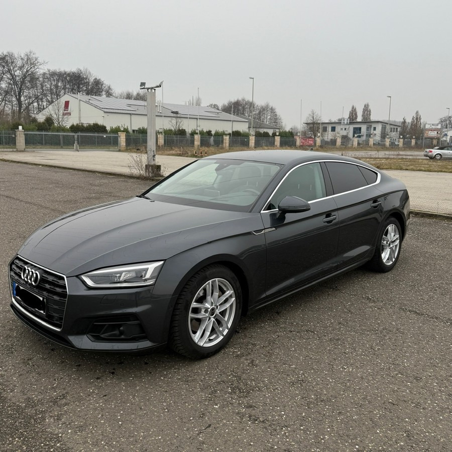 AUDI A5 Sportback TÜV bis Okt. 2027 - Kombi: obrázek 1 AUDI A5 Sportback TÜV bis Okt. 2027 - Kombi: obrázek 1