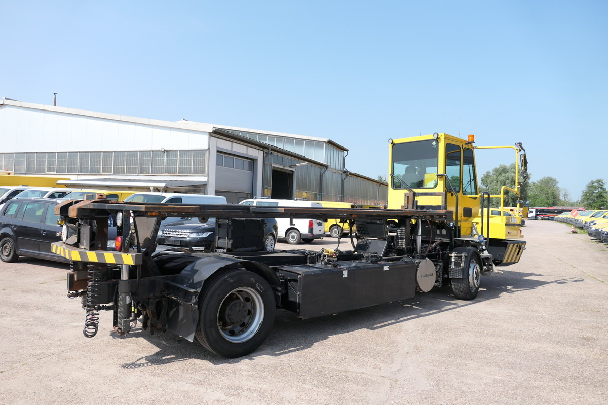 BC 182 Kamag Wiesel WBH 25 Umsetzfahrzeug - Kontejnérový podvozek/ Výměnná nástavba: obrázek 1 BC 182 Kamag Wiesel WBH 25 Umsetzfahrzeug - Kontejnérový podvozek/ Výměnná nástavba: obrázek 1