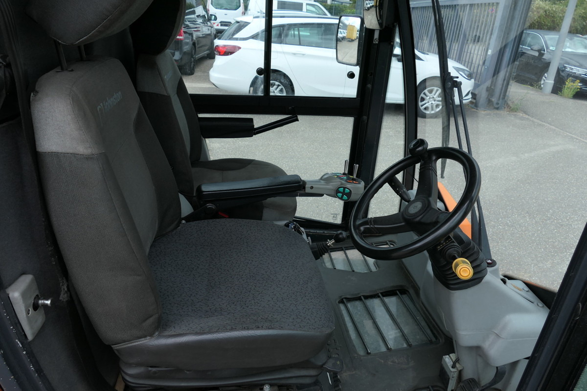 Zametací vůz CN200 Sweeper: obrázek 13