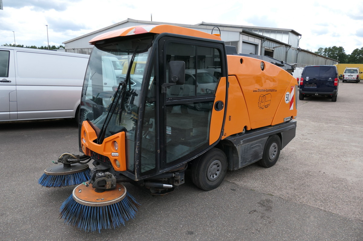 CN200 Sweeper - Zametací vůz: obrázek 1 CN200 Sweeper - Zametací vůz: obrázek 1