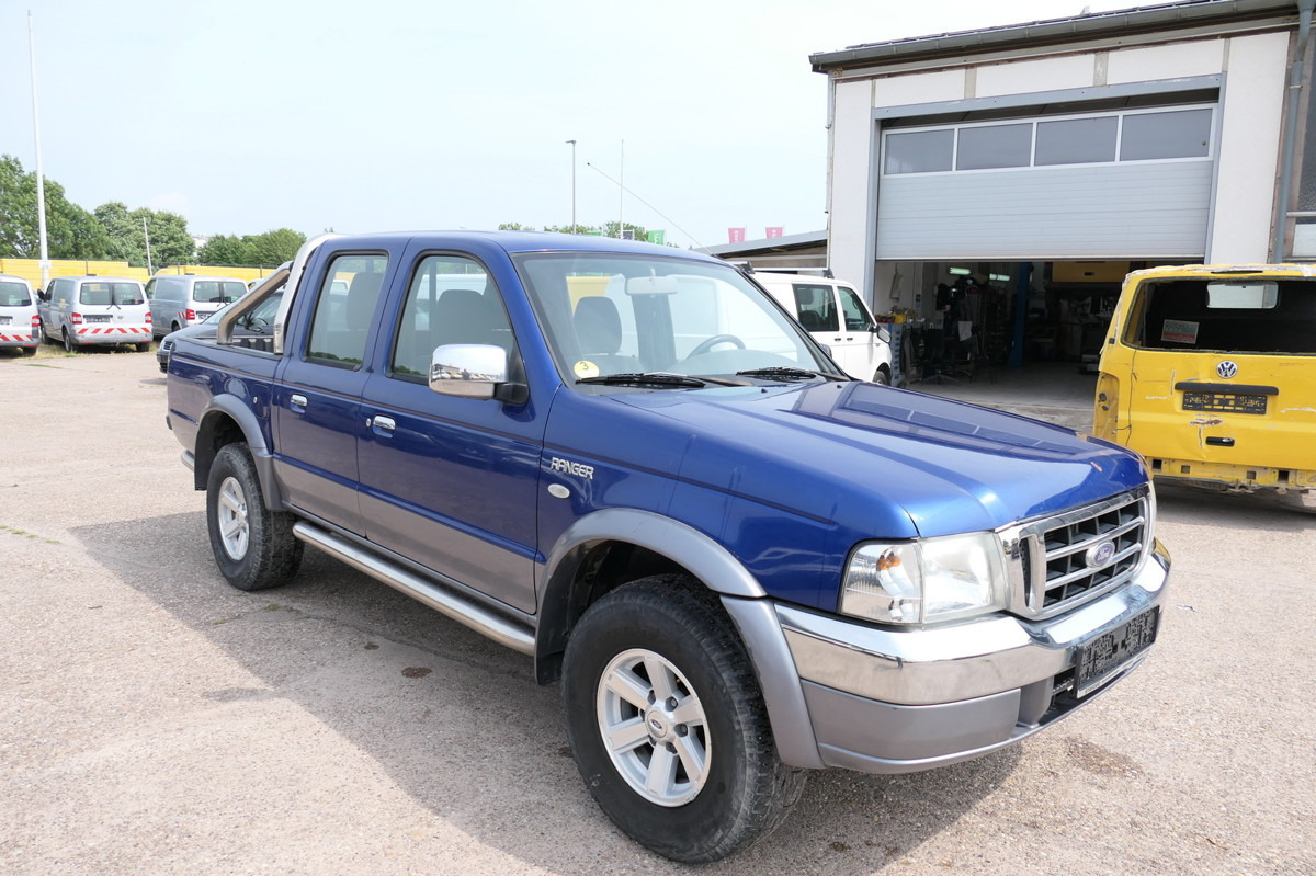 FORD Ranger 4x4 KLIMA AHK - Pick-up: obrázek 2 FORD Ranger 4x4 KLIMA AHK - Pick-up: obrázek 2
