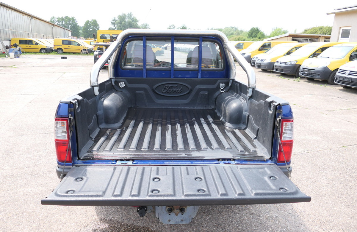 FORD Ranger 4x4 KLIMA AHK - Pick-up: obrázek 5 FORD Ranger 4x4 KLIMA AHK - Pick-up: obrázek 5