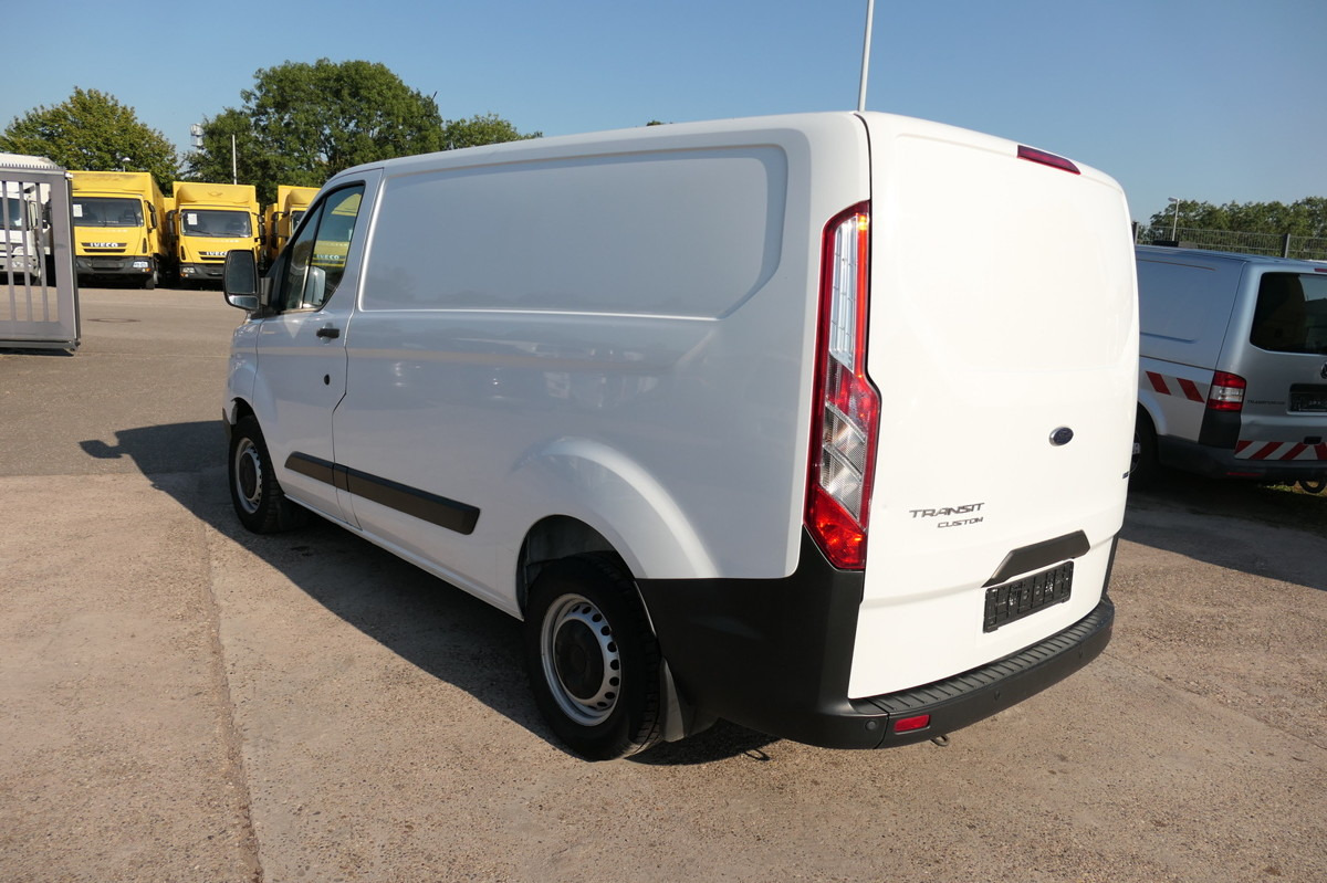 FORD Transit Custom 280 TDCI L1H1 KLIMA COC - Malá dodávka: obrázek 4 FORD Transit Custom 280 TDCI L1H1 KLIMA COC - Malá dodávka: obrázek 4