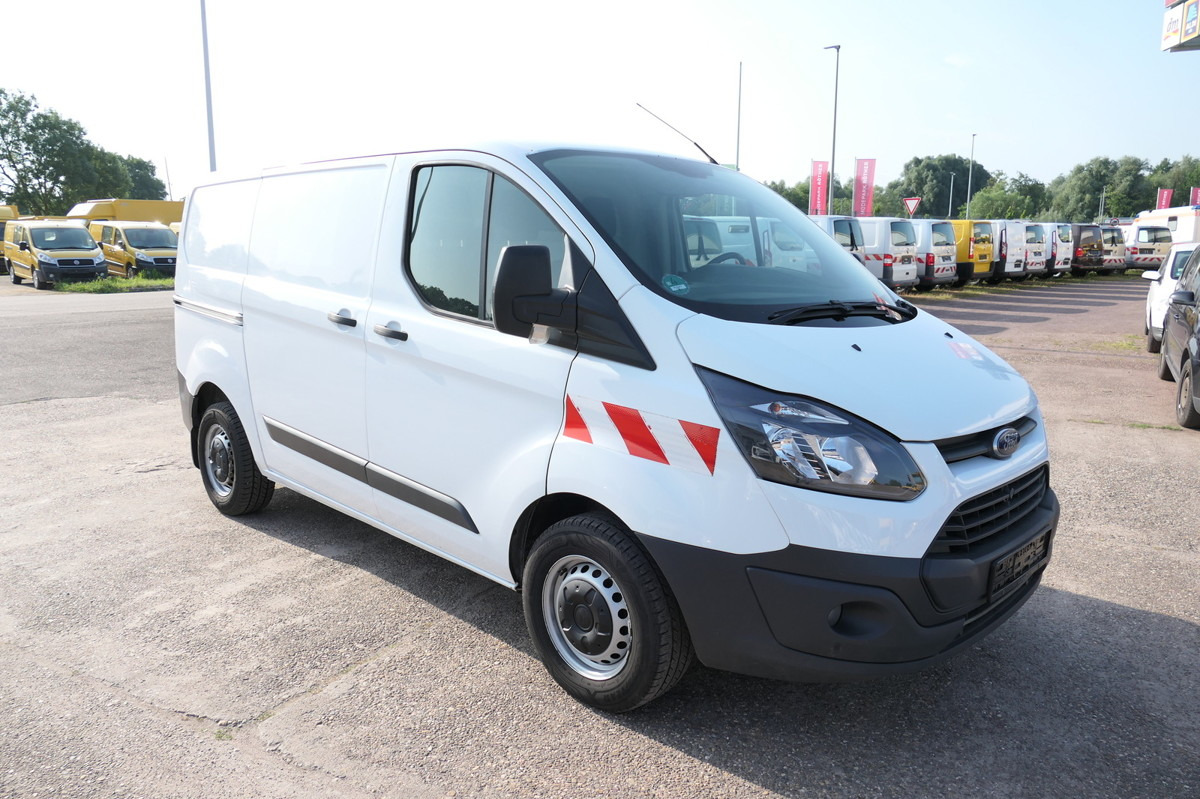 FORD Transit Custom 290 2.0 TDCi KLIMA WERKSTATTEINBA - Malá dodávka: obrázek 3 FORD Transit Custom 290 2.0 TDCi KLIMA WERKSTATTEINBA - Malá dodávka: obrázek 3