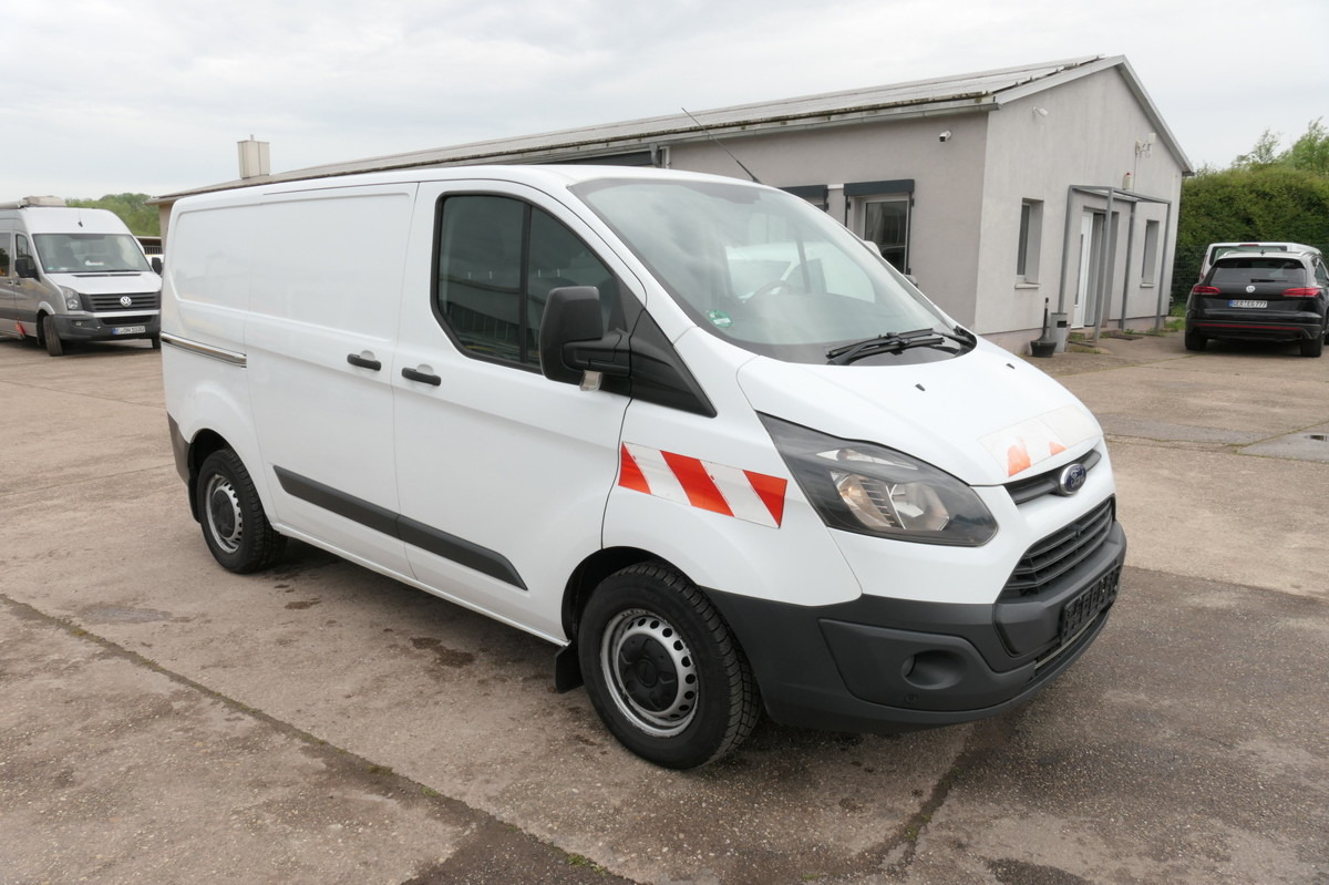 FORD Transit Custom 290 2.0 TDCi KLIMA WERKSTATTEINBA - Malá dodávka: obrázek 3 FORD Transit Custom 290 2.0 TDCi KLIMA WERKSTATTEINBA - Malá dodávka: obrázek 3