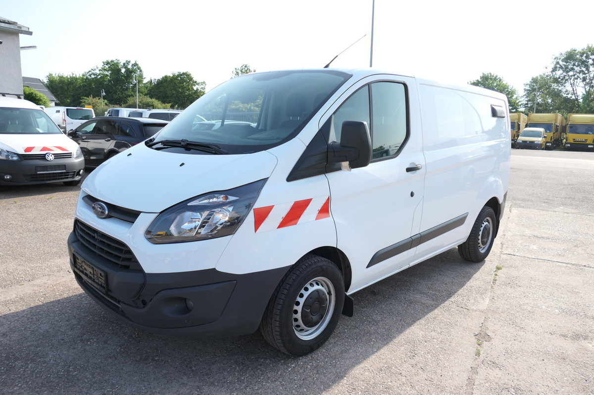 FORD Transit Custom 290 2.0 TDCi KLIMA WERKSTATTEINBA - Malá dodávka: obrázek 2 FORD Transit Custom 290 2.0 TDCi KLIMA WERKSTATTEINBA - Malá dodávka: obrázek 2