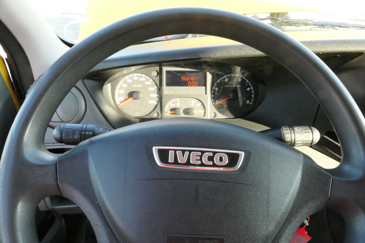 Dodávka skřín IVECO Daily 35 S11 C30C AUTOMATIK KAMERA Kurz KAMERA R: obrázek 9