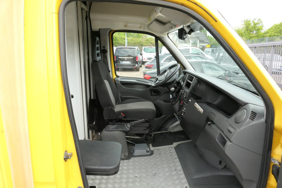 IVECO Daily 35 S11 C30C AUTOMATIK KAMERA Regale LUFT D - Dodávka skřín: obrázek 5 IVECO Daily 35 S11 C30C AUTOMATIK KAMERA Regale LUFT D - Dodávka skřín: obrázek 5