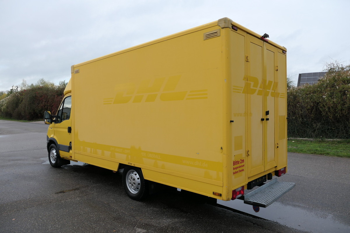 IVECO Daily 35 S11 C30C AUTOMATIK KAMERA Regale LUFT D - Dodávka skřín: obrázek 4 IVECO Daily 35 S11 C30C AUTOMATIK KAMERA Regale LUFT D - Dodávka skřín: obrázek 4