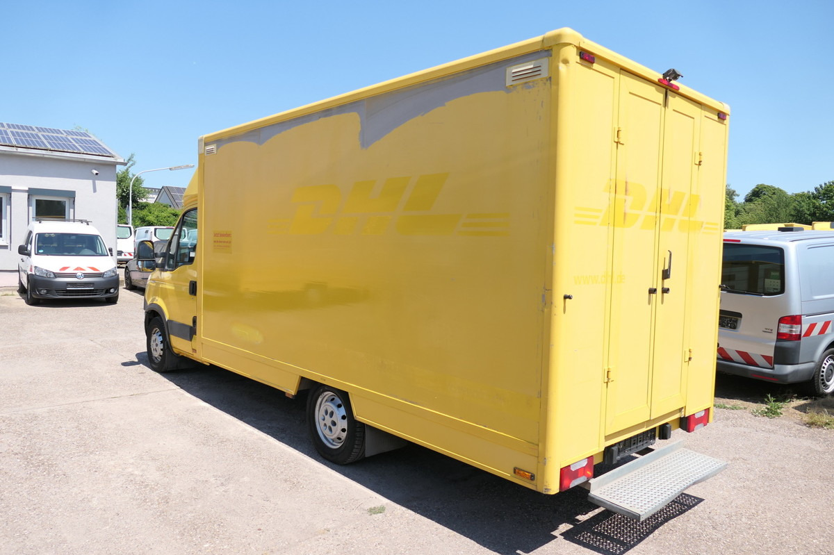 IVECO Daily 35 S11 C30C AUTOMATIK KAMERA Regale LUFT D - Dodávka skřín: obrázek 4 IVECO Daily 35 S11 C30C AUTOMATIK KAMERA Regale LUFT D - Dodávka skřín: obrázek 4