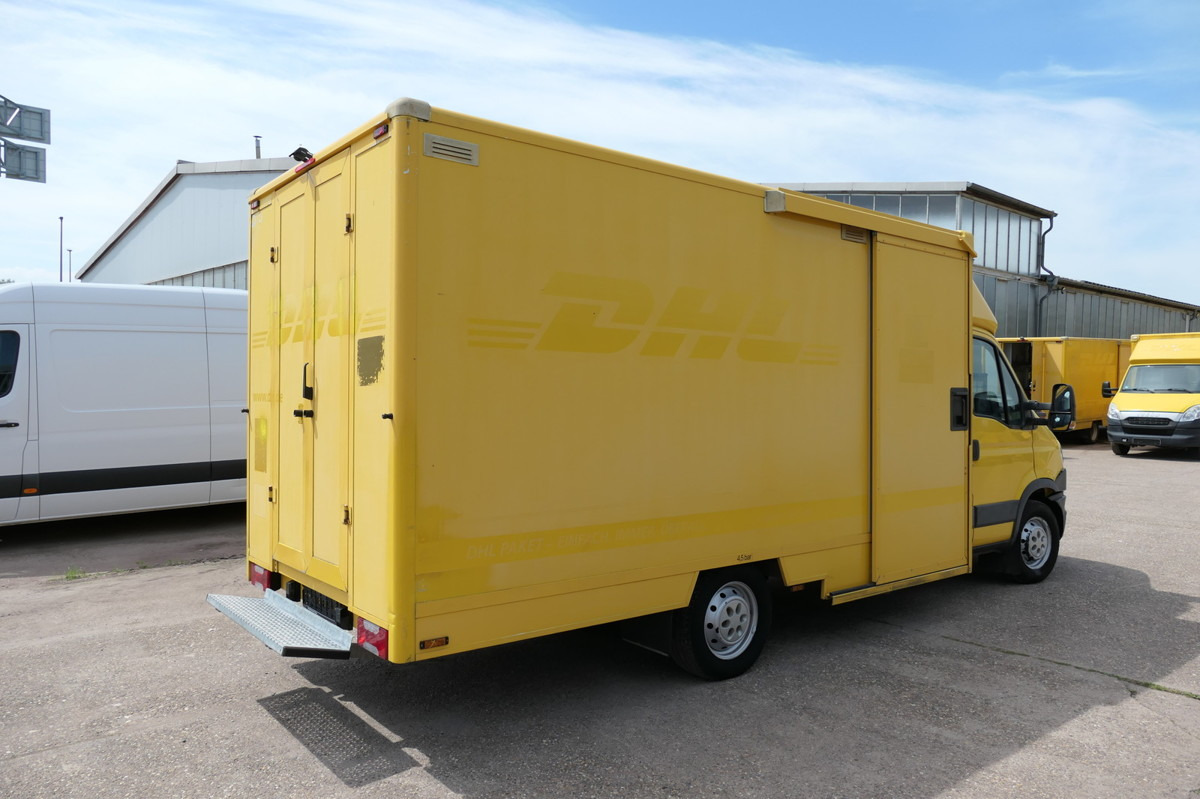 IVECO Daily 35 S11 C30C AUTOMATIK KAMERA Regale LUFT D - Dodávka skřín: obrázek 3 IVECO Daily 35 S11 C30C AUTOMATIK KAMERA Regale LUFT D - Dodávka skřín: obrázek 3