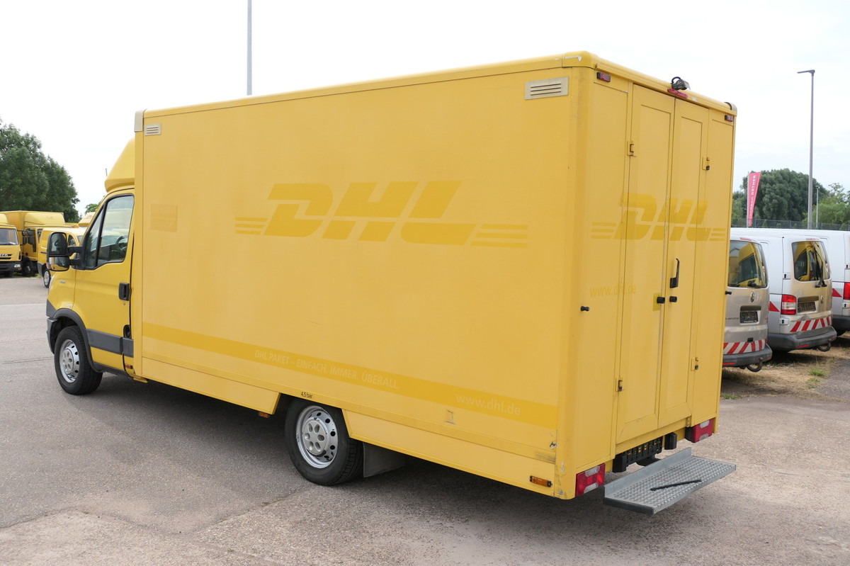 IVECO Daily 35 S11 C30C AUTOMATIK KAMERA Regale LUFT D - Dodávka skřín: obrázek 4 IVECO Daily 35 S11 C30C AUTOMATIK KAMERA Regale LUFT D - Dodávka skřín: obrázek 4
