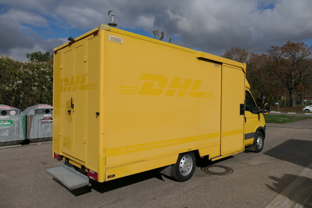 IVECO Daily 35 S11 C30C AUTOMATIK KAMERA Regale LUFT D - Dodávka skřín: obrázek 3 IVECO Daily 35 S11 C30C AUTOMATIK KAMERA Regale LUFT D - Dodávka skřín: obrázek 3