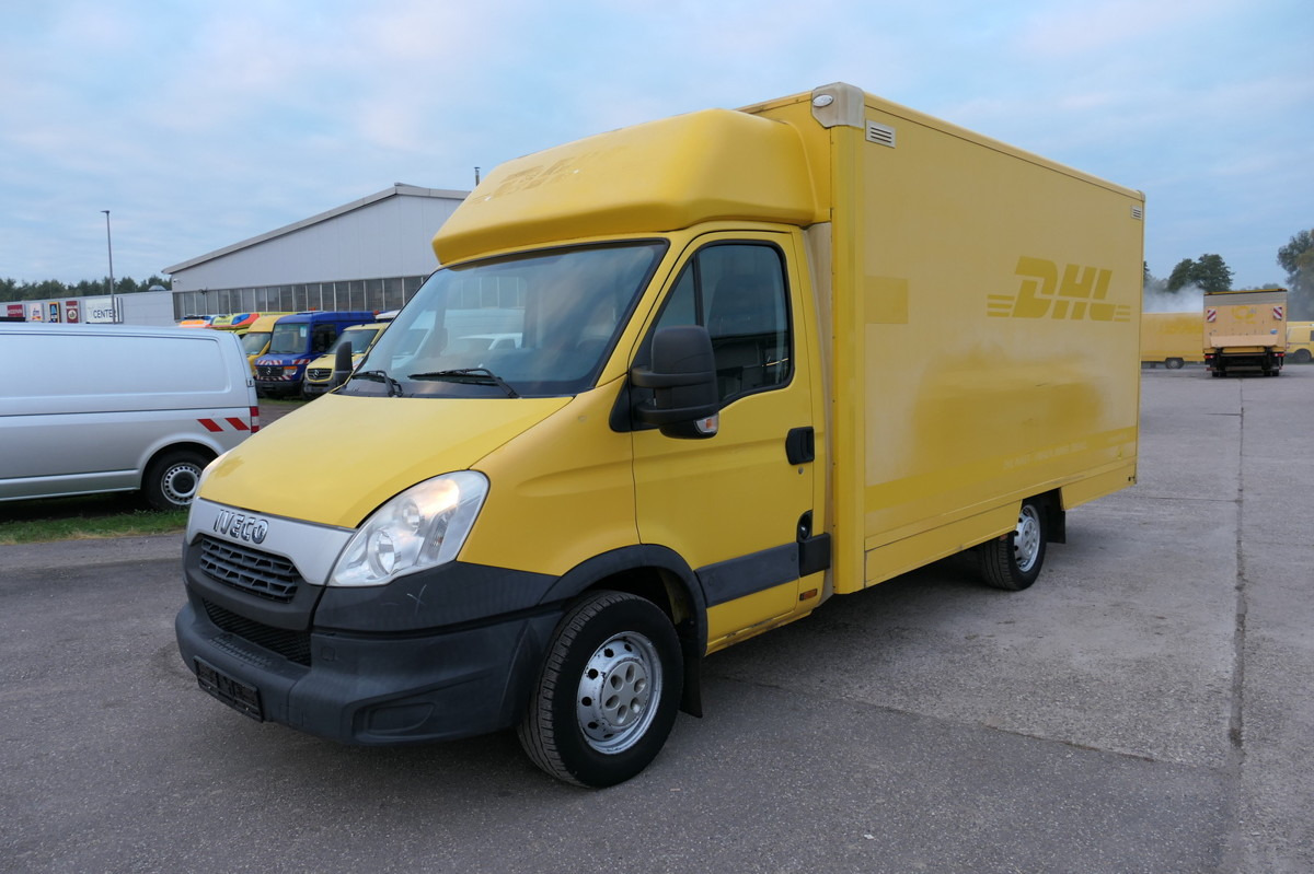 IVECO Daily 35 S11 C30C AUTOMATIK KAMERA Regale LUFT D - Dodávka skřín: obrázek 1 IVECO Daily 35 S11 C30C AUTOMATIK KAMERA Regale LUFT D - Dodávka skřín: obrázek 1