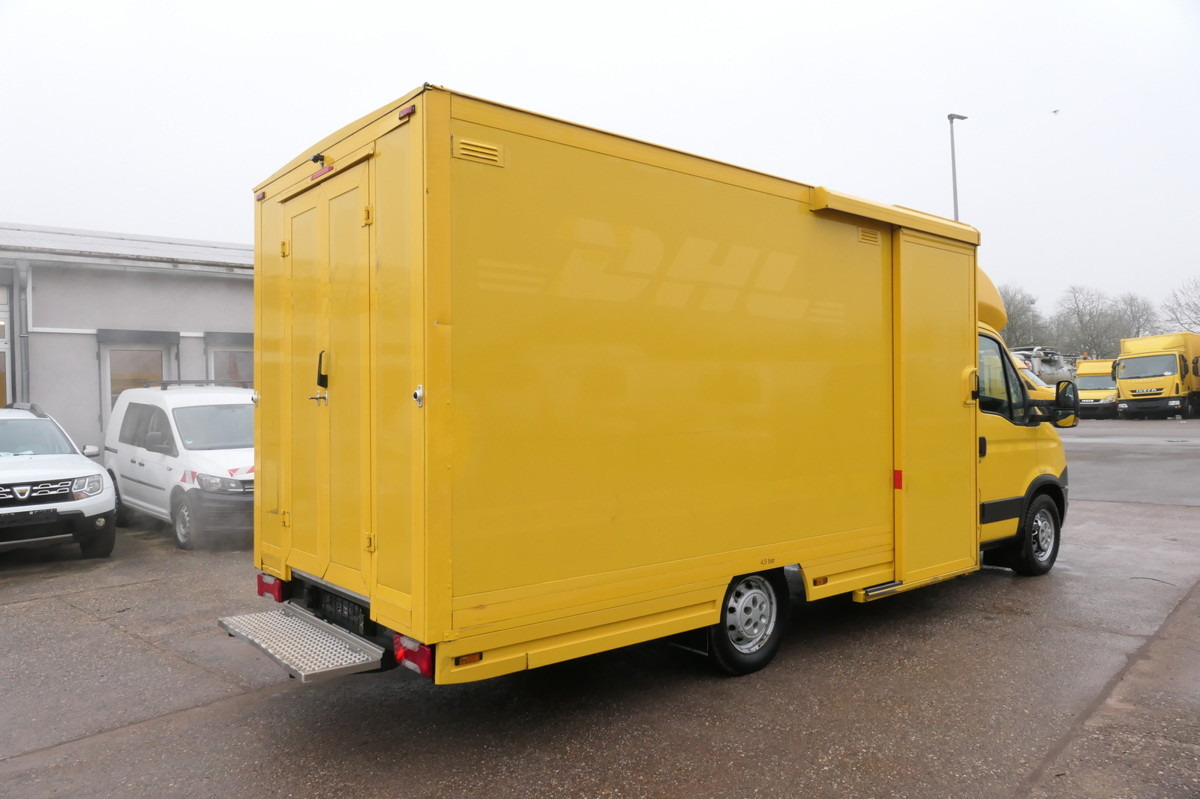 IVECO Daily 35 S11 C30C AUTOMATIK KAMERA Regale LUFT D - Dodávka skřín: obrázek 3 IVECO Daily 35 S11 C30C AUTOMATIK KAMERA Regale LUFT D - Dodávka skřín: obrázek 3