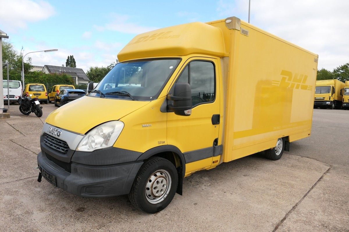 IVECO Daily 35 S11 C30C AUTOMATIK Regale LUFT - EURO 5 - Dodávka skřín: obrázek 1 IVECO Daily 35 S11 C30C AUTOMATIK Regale LUFT - EURO 5 - Dodávka skřín: obrázek 1