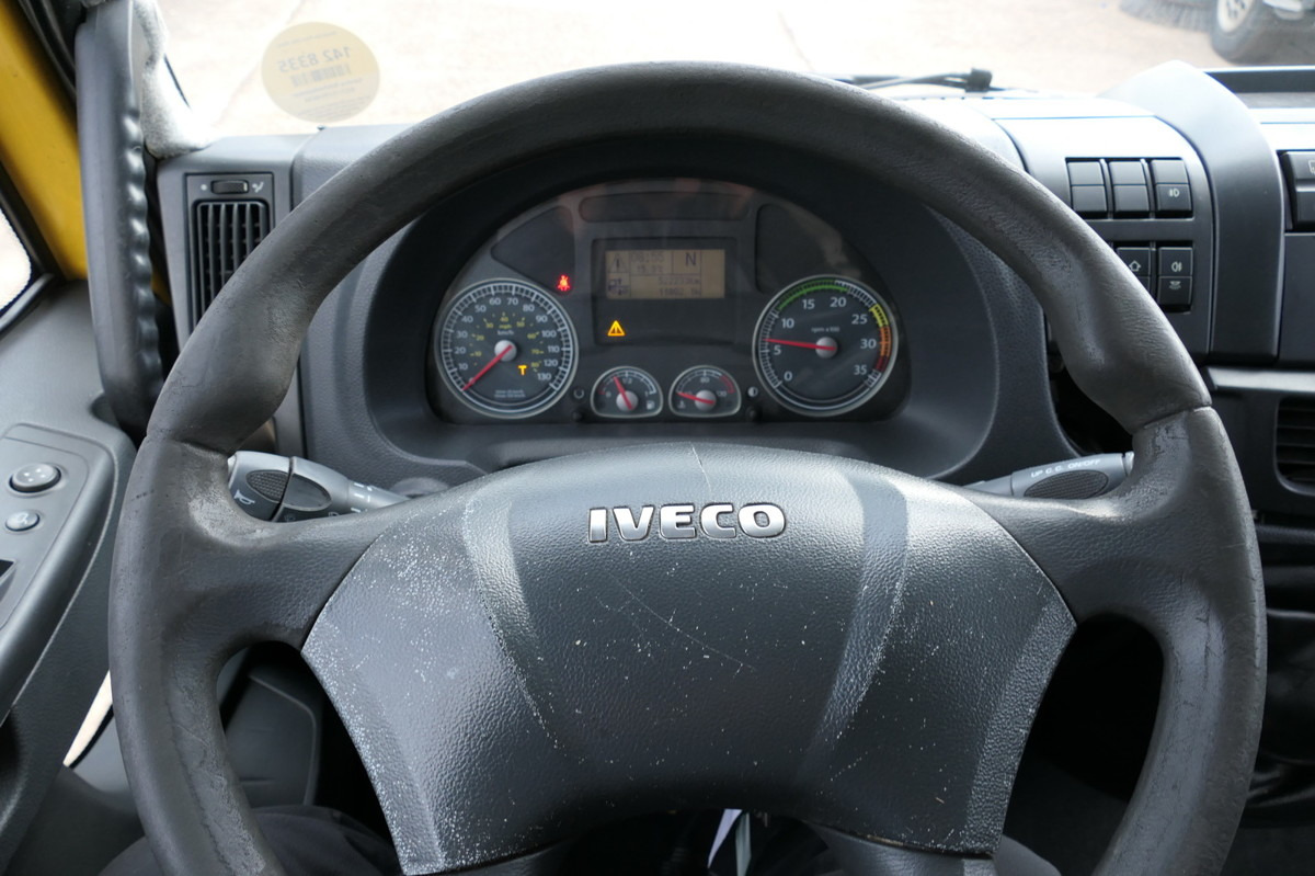 Skříňový nákladní auto IVECO EuroCargo ML 120 E28/P AHK LBW Koffer 7,00x2,44x: obrázek 14 Skříňový nákladní auto IVECO EuroCargo ML 120 E28/P AHK LBW Koffer 7,00x2,44x: obrázek 14