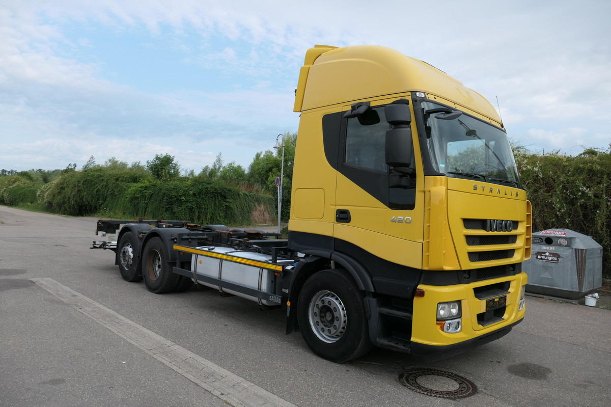 IVECO STRALIS AS 260 S42 Y/FS-CM ECO LBW AHK KLIMA INT - Kontejnérový podvozek/ Výměnná nástavba: obrázek 3 IVECO STRALIS AS 260 S42 Y/FS-CM ECO LBW AHK KLIMA INT - Kontejnérový podvozek/ Výměnná nástavba: obrázek 3
