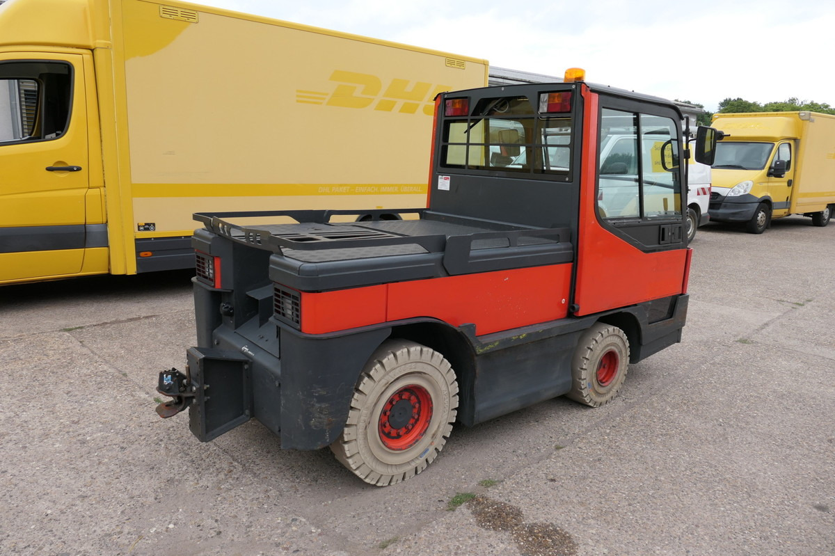 LINDE P250 Schlepper AHK Batterie 10/2022 Schiebetüren - Elektrický tahač: obrázek 3 LINDE P250 Schlepper AHK Batterie 10/2022 Schiebetüren - Elektrický tahač: obrázek 3