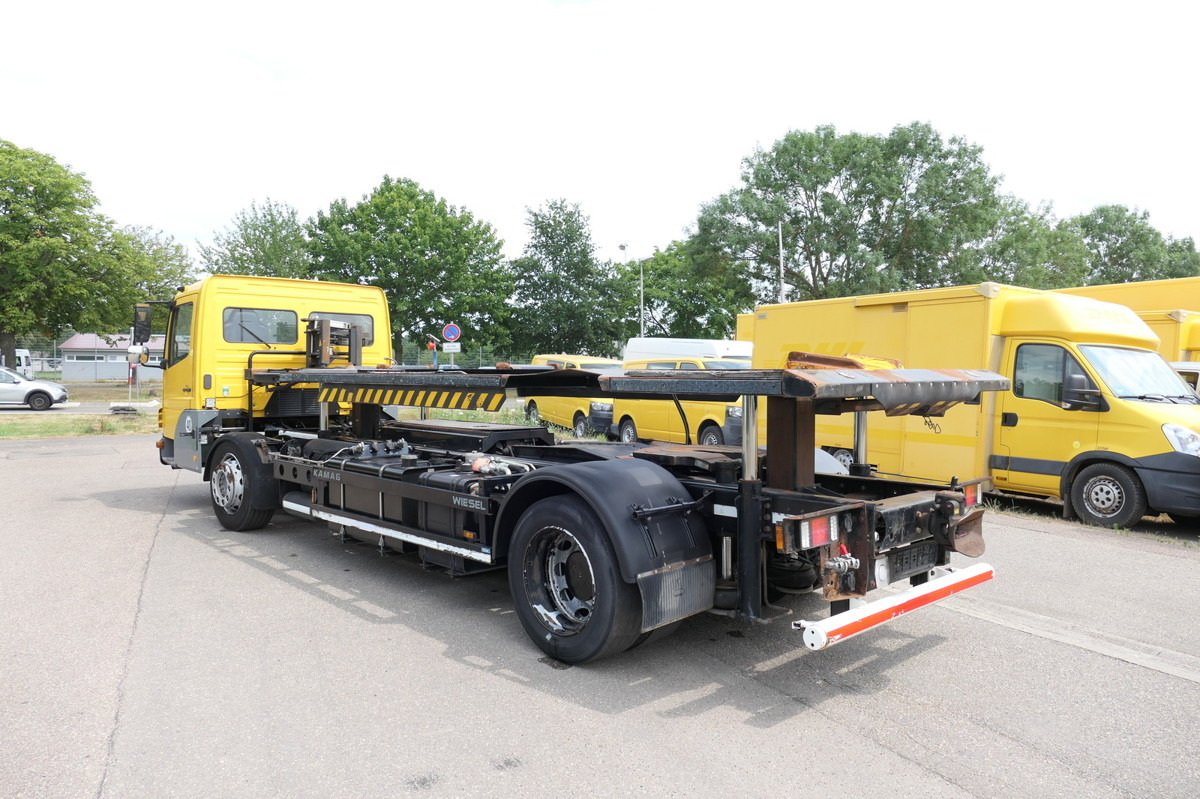 MERCEDES-BENZ KAMAG WBH 25 Wiesel Terberg Umsetzfahrz. Sattelk - Kontejnérový podvozek/ Výměnná nástavba: obrázek 2 MERCEDES-BENZ KAMAG WBH 25 Wiesel Terberg Umsetzfahrz. Sattelk - Kontejnérový podvozek/ Výměnná nástavba: obrázek 2