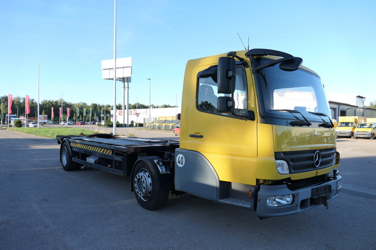 MERCEDES-BENZ KAMAG WBH 25 Wiesel Terberg Umsetzfahrz. Sattelk - Kontejnérový podvozek/ Výměnná nástavba: obrázek 2 MERCEDES-BENZ KAMAG WBH 25 Wiesel Terberg Umsetzfahrz. Sattelk - Kontejnérový podvozek/ Výměnná nástavba: obrázek 2