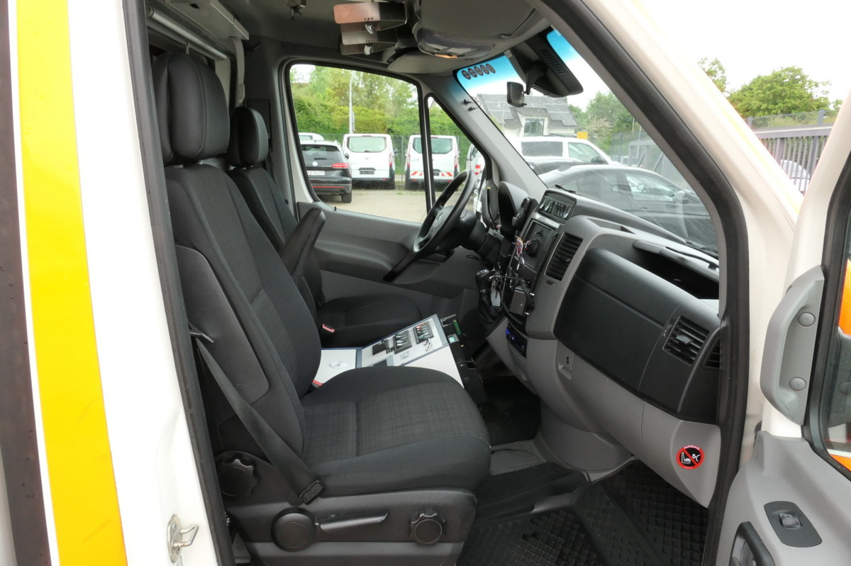 MERCEDES-BENZ Sprinter 519 CDI Klima Krankenwagen - Pohotovostní vůz: obrázek 5 MERCEDES-BENZ Sprinter 519 CDI Klima Krankenwagen - Pohotovostní vůz: obrázek 5