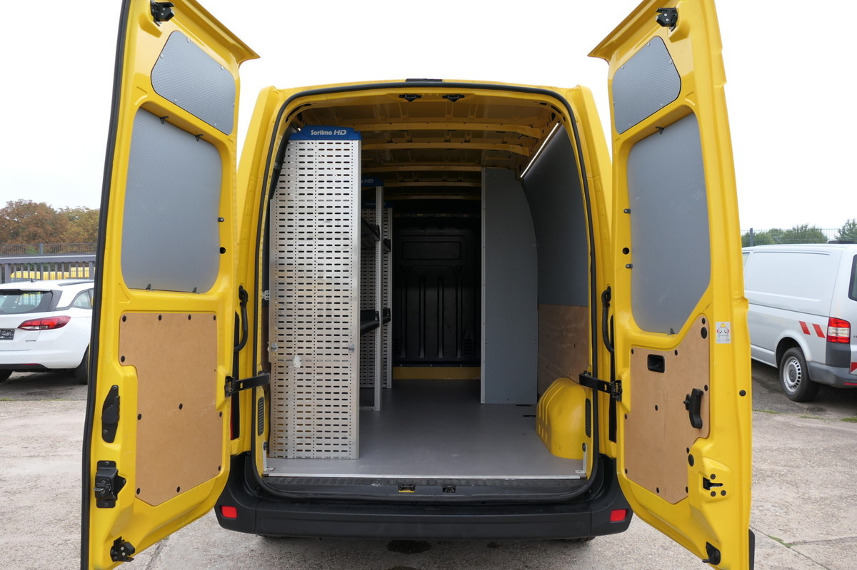 RENAULT Master 130 dCi L3H2 Euro6 KLIMA COC Regal - Furgon: obrázek 1 RENAULT Master 130 dCi L3H2 Euro6 KLIMA COC Regal - Furgon: obrázek 1