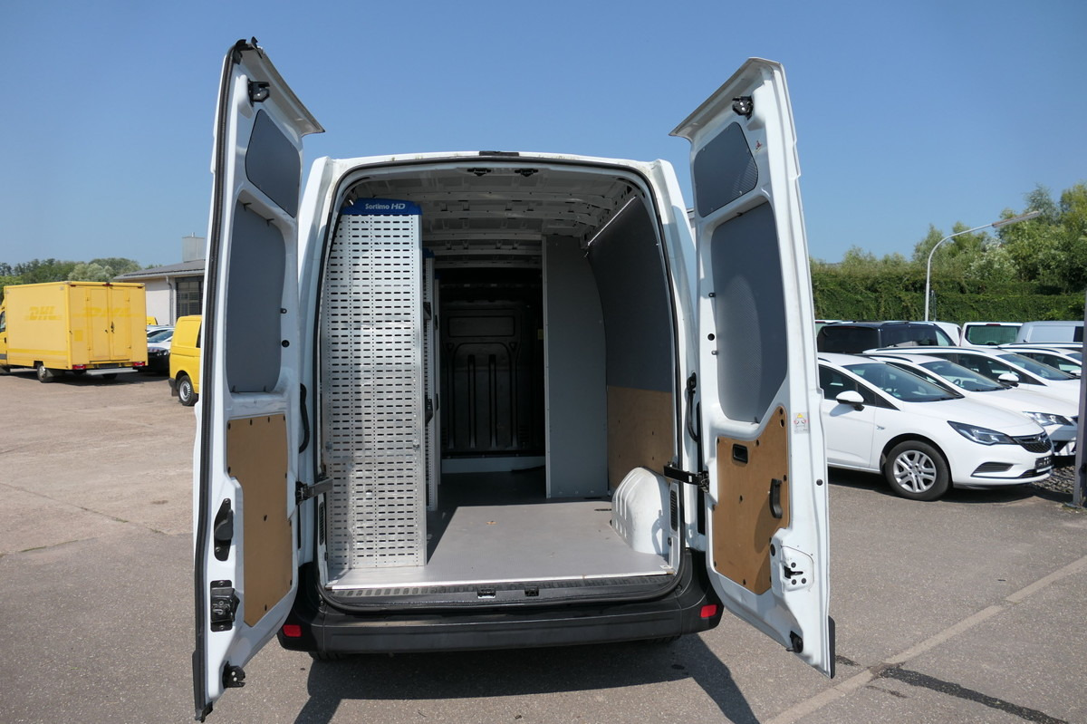 RENAULT Master 130 dCi L3H2 Euro6 KLIMA COC Regal - Furgon: obrázek 1 RENAULT Master 130 dCi L3H2 Euro6 KLIMA COC Regal - Furgon: obrázek 1